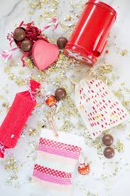 'stank love' and 'i honker'. Diy Gift Wrap Ideas For Valentine S Day Candy