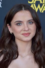 Színész- és szereplőlista: Secrets of Sulphur Springs