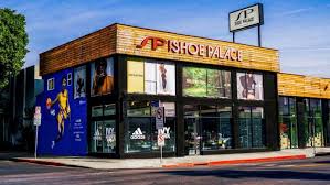 Delivered how and where you want with delivery to over 197 countries and click & collect available in over 600 stores, you can get your latest. Jd Sports Acquires Us Retailer Shoe Palace For 681m Financial Times