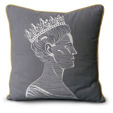 Shop allmodern for modern and contemporary modern throw pillows to match your style and budget. 9 By Novogratz Royals 18 X 18 Decorative Pillow Queen Walmart Com Walmart Com