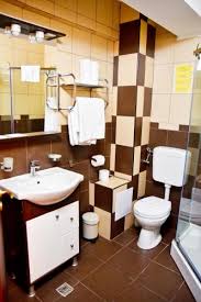 Delta est hotel * * * * dispune de 27 de camere distribuite pe trei nivele: Delta Est Hotel In Sulina Room Deals Photos Reviews