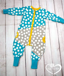 We did not find results for: Einen Jolly Jumper Mit Fauler Knopfleiste Nahen Lybstes