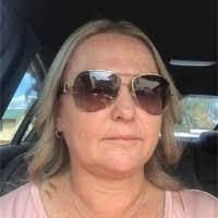 Joanne Slade's Instagram, Twitter & Facebook