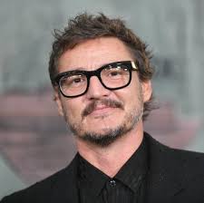 Danielle Harling Weekend Editor/Contributing Writer