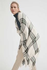 Women's clothing staples in high quality corporate to casual pieces. Antique White Vienna Check Wrap Women S Scarves Wraps Witchery