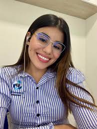 Un nuevo día laboral ☀️ amando cada día más mi trabajo 💙