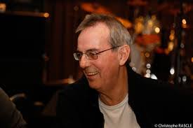 Mario Bollinger's Instagram, Twitter & Facebook