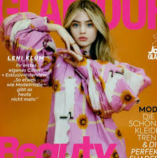 Yet leni klum was stepping out on her own during her latest photo shoot, as she posed up a storm in a series of. Leni Klum Erstmals Allein Auf Magazincover