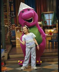 A Young Demi Lovato And Selena Gomez On Barney And Friends 2002 2004 Barney Friends Demi Lovato Barney Selena Gomez Barney