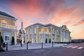 The centre map will show you the quickest way to the store you are looking for. Outlets In Austria On The Map Fashion Outlet Parndorf Freeport Designer Outlet Addresses Phone Numbers Opening Hours Type Of Merchandise All Outlets Com Outlets Austria