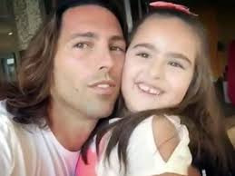 No lo creerás! Esta es la hija que pocos conocen de Poncho De Nigris: "Está  igualita"