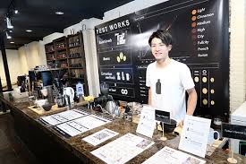 日本人オーナーの こだわりのカフェ店 yest works タイで バンコクで 真夏日で ネスカフェ こだわり カフェ