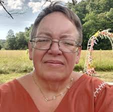 Susan May Bradford (@susanmaybradford)