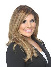 Sandy Sells's Instagram, Twitter & Facebook