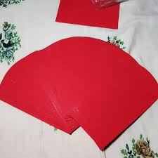 Đối với trẻ con, niềm vui được mặc quần áo mới, khoanh tay chúc tết mừng tuổi người lớn và nhận được những phong bao lì xì đỏ thắm mới là một cái tết đúng nghĩa. Sá»‰ 50 Bao Li Xi TrÆ¡n Viáº¿t ThÆ° Phap Giáº¥y Nhung Ä'á» Day Shopee Viá»‡t Nam