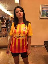 Via del pomerio 43, 82100 benevento, campania, italy. Benevento Calcio 17 18 Serie A Home Away Third Kits Revealed Footy Headlines