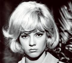 Sylvie vartan en 15 clichés vintage. Sylvie Vartan Platinum Loves Blue