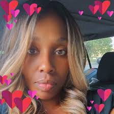 This one is a giant chocolate hammer and a set of delicious nails stuffed  with soft vanilla salted caramel, crunchy old-school praline, caramelized  hazelnuts, and vanilla sable. Because sometimes, you just need