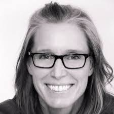 Julie Bolt's Instagram, Twitter & Facebook