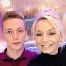 Dean Luke Booth (@DeanLukeBooth)