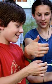 How to Eat Fried Worms (2006)