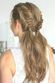 1001 Schnelle Und Leichte Frisuren Zum Nachstylen Leichte Frisuren Geflochtene Frisuren Zopf Lange Haare