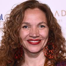 Nineteen Nineteen (1985)