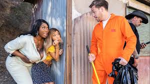 ▷ Victoria Cakes in Fucking The Hitchhiker And The Jailbird Part 2 | Free  video from Brazzers