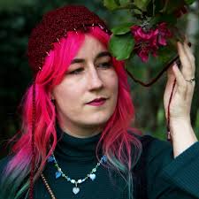 I wanted to create an all-gender head adornment based loosely