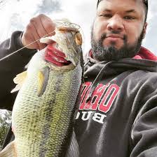 Quinton Echols's Instagram, Twitter & Facebook