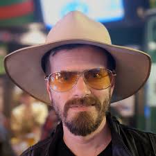 Henning: "It was three years ago that I …"