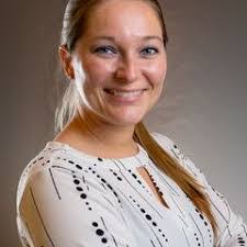 Jessica Conatser's Instagram, Twitter & Facebook