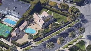 See more ideas about donald trump house, donald trump, trump. Donald Trump S Beverly Hills Home Quietly Sells For 13 5 Million Los Angeles Times