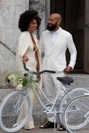 Check spelling or type a new query. Solange Knowles Starportrat News Bilder Gala De