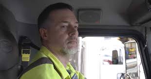 Ron Pratt's Instagram, Twitter & Facebook