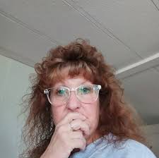 Italian Stromboli 1 tube of pillsbury pizza crust 8 slices of deli ham 10  slices of Genoa salami 12 slices of sandwich pepperoni 8 slices provolone  cheese or mozzarella (You could definitely