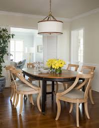 A table this size with a pedestal can easily seat up to 14 people. 75 Beautiful Traditional Dining Room Pictures Ideas July 2021 Houzz