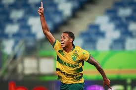 Flamengo tenta contratar Aiyran, mas Cuiab&aacute; recusa proposta pelo atacante de 17 anos