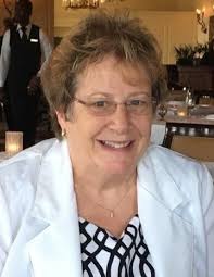 Carol Kinser's Instagram, Twitter & Facebook