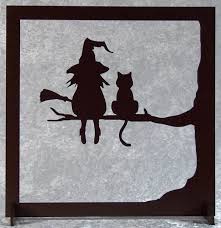 Un patron gratuit le magazine modes et travaux nous offre, pour cet été … nous utilisons des cookies pour vous garantir la meilleure expérience sur notre site web. La Sorciere Et Son Chat Tableau Silhouette En Bois Decoupe Etsy Peinture Halloween Creations D Halloween Carte Halloween