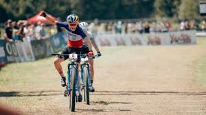« l'objectif était d'arriver en étant à 100 % de ma forme et de mes moyens.c'est chose faite, ce qui est. Coupe Du Monde Vtt Pauline Ferrand Prevot Au Sommet A Val Di Sole Les Sportives