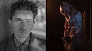 Austin Abrams Zach Creggerin tähtäimessä Sonylla 'Resident Evil'  -elokuvassa : r/residentevil