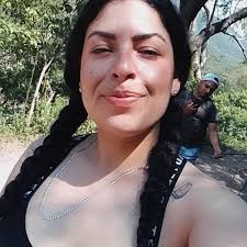 Vicky Estrada (@vickyvirginia369) • Фото и видео в Instagram