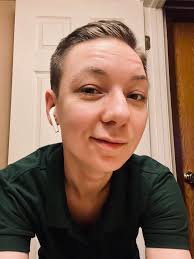 Read it .. it will make sense… in 1997 I went to a 311 concert my friends  pushed me to crowd surf a fantastic 47 seconds that ended me falling into a