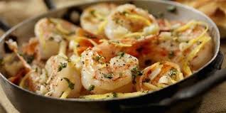 Valerie Bertinelli S Shrimp Scampi Zoodles Recipe In 2020 With Images Recipes Seafood Recipes Shrimp Scampi Zoodles