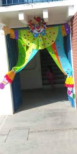 Pin By Hort On Bhirtday Clown Crafts Carnival Crafts Circus Crafts