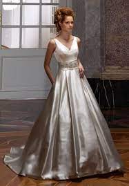 Damenmode online shop ⬌ 100 tage rückgaberecht damenmode kollektion 2021 gratisversand Die 13 Besten Ideen Zu Silber Brautkleid Brautkleid Braut Kleider