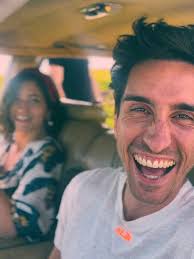 throwback to the recording session of „shit i'm in love with you“ earlier  this year! 💥 thanks for all your great feedback! there's a lot more to  come! 🌊 #newsingle #song #passion