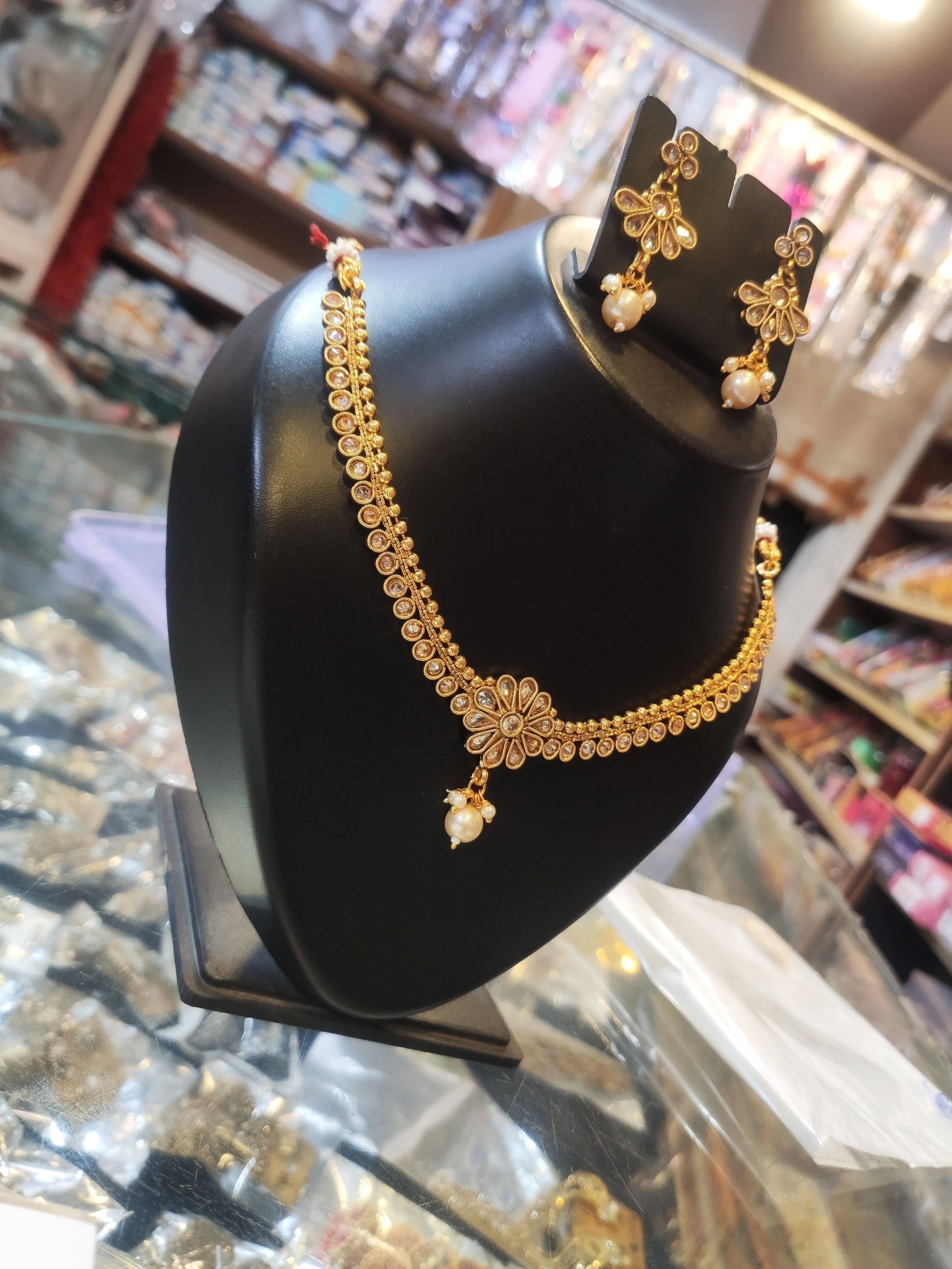 Golden Haar Set product image