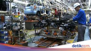 Nissan Rumahkan Sementara 10 000 Pekerja